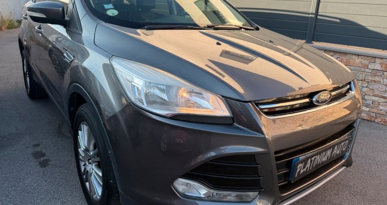 Ford Kuga II 2.0 TDCI 140 4X2 Titanium Bvm6