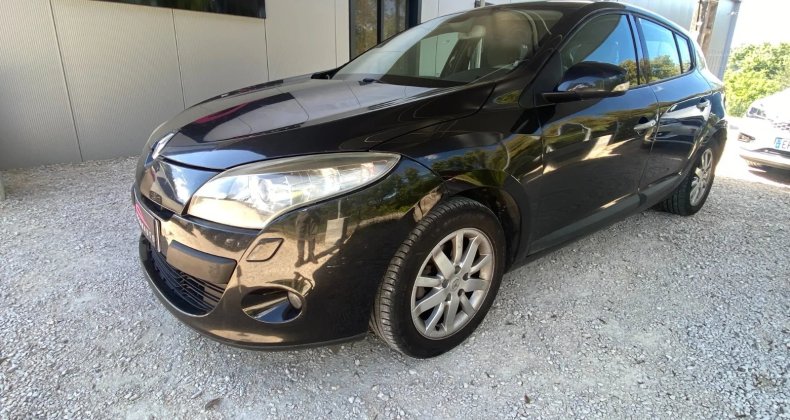 Renault Megane iii berline dci 130 fap eco2 expression 
