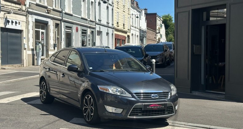 Ford Mondeo 2.0 TDCi 130 DPF Ghia X A / SIEGES CHAUF
