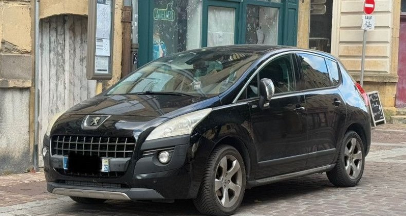Peugeot 3008 1.6 HDI115 FAP ALLURE