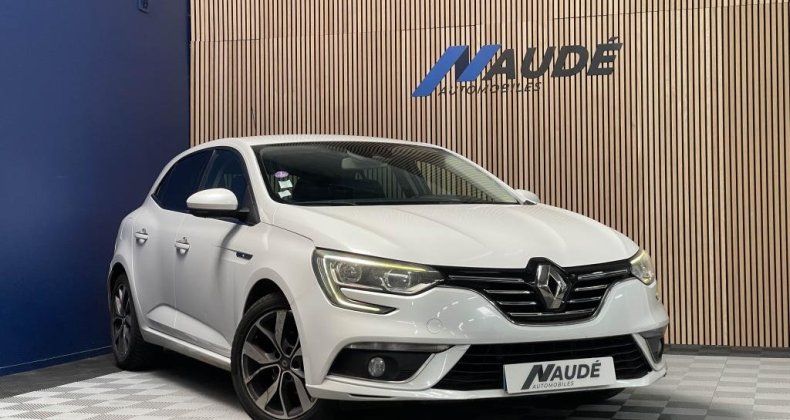 Renault Megane IV 1.2 TCe 130 CH Bose - Immat France