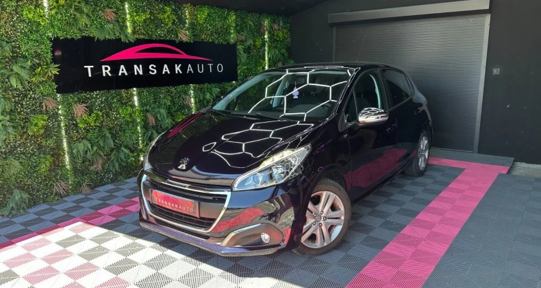 Peugeot 208 style 1.2 82 cv radar ar clim bluetooth 