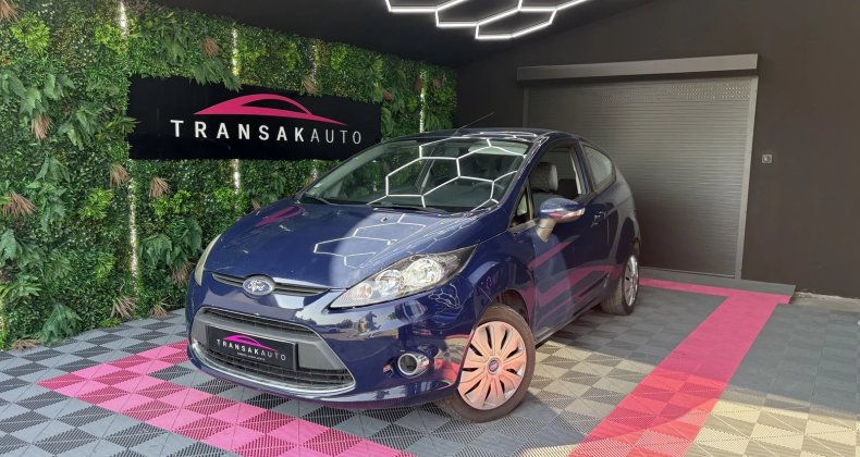 Ford Fiesta 1.25i 60 cv trend distrib ok bluetooth c