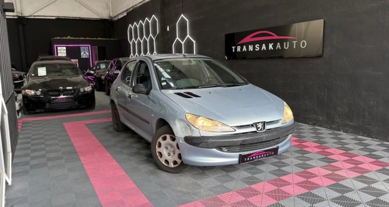 Peugeot 206 xr presence 60 cv vitres electriques fai