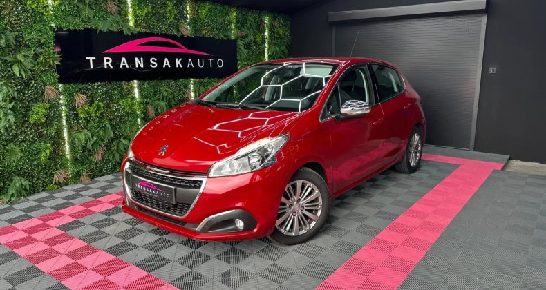 Peugeot 208 allure phase 2 1.6 blue hdi 100 cv regul