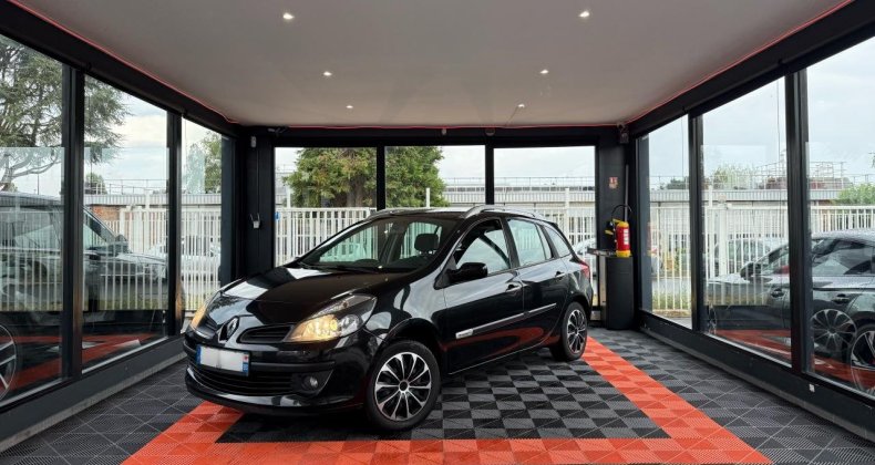 Renault Clio TCe - 100 III BERLINE Dynamique PHASE 2