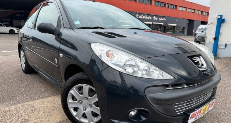 Peugeot 206   1.4 75ch GÃ©nÃ©ration Pack CLIM