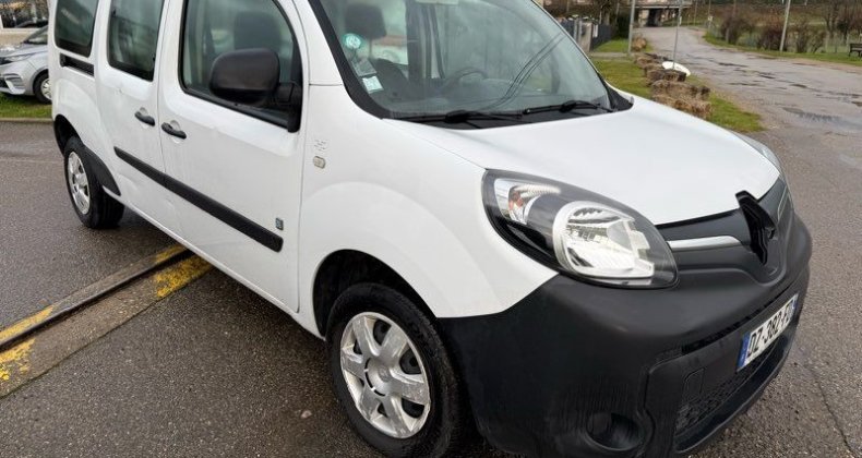 Renault Kangoo maxi 5 places ZE