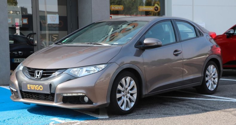 Honda Civic 2.2 idtec 150 executive camera de recul