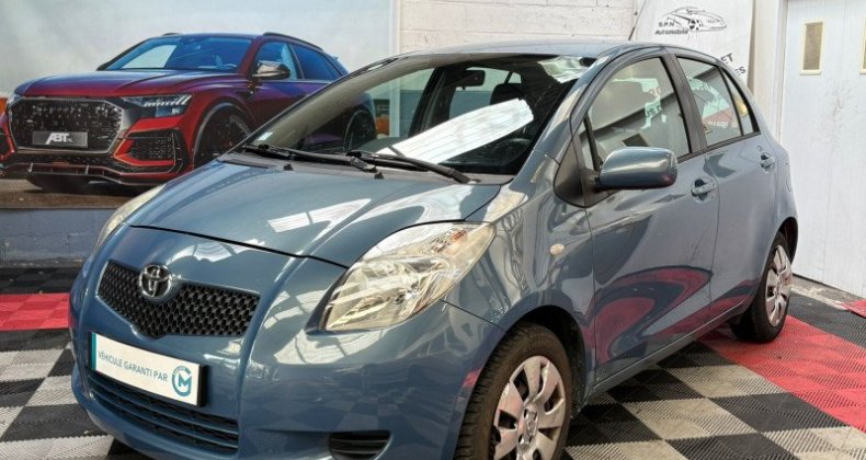 Toyota Yaris 87 VVT-I LUNA PACK 5P