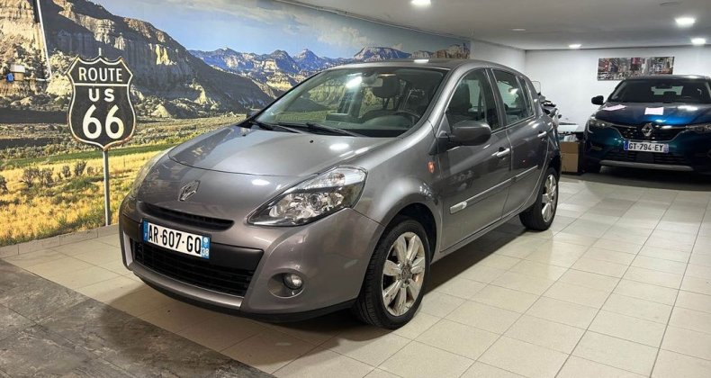 Renault Clio iii xv de france 1.2 16v 100ch 2010