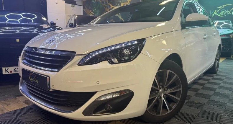 Peugeot 308 GENERATION-II SW 1.2 PURETECH 130 ALLURE