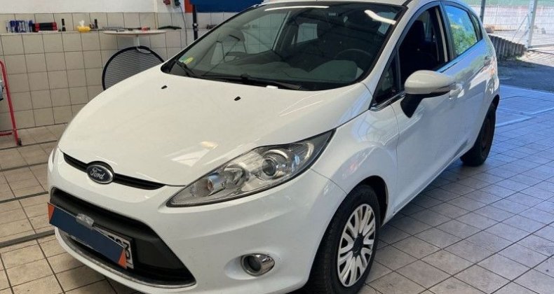 Ford Fiesta 1.6 TDCI 90 CV TITANIUM 5P CLIM