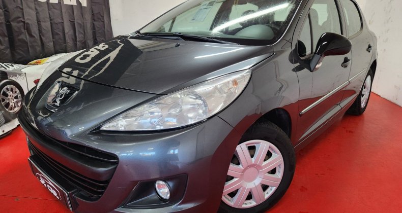 Peugeot 207 ALLURE 1L4 75CH ESSENCE