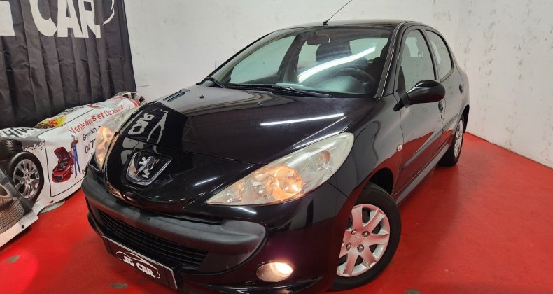 Peugeot 206 206  URBAN 1L4 75CH 5 PORTES ESSENCE