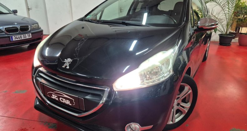 Peugeot 208 1L6 HDI 115CH