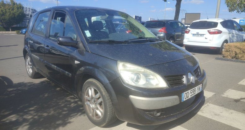 Renault Scenic phase 2 diesel en Ã©tat