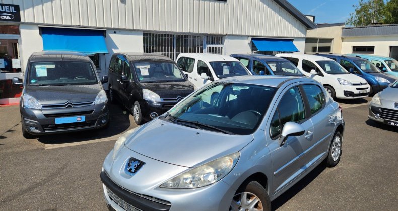 Peugeot 207 1L4 75CH