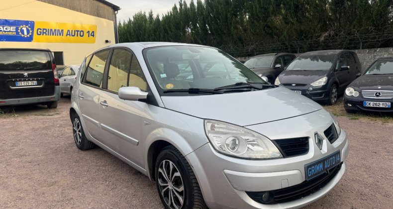 Renault Scenic II 1.5 dCi 105cv Latitude