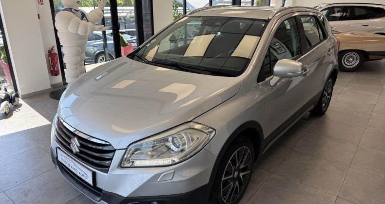 Suzuki SX4 S-Cross 1.6 DDiS 120 CH AllGrip 4X4 / ATTELAGE/C
