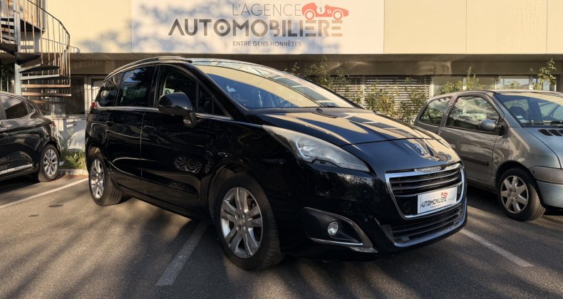 Peugeot 5008 1.6 THP 165ch EAT6 7 Places Allure Full 