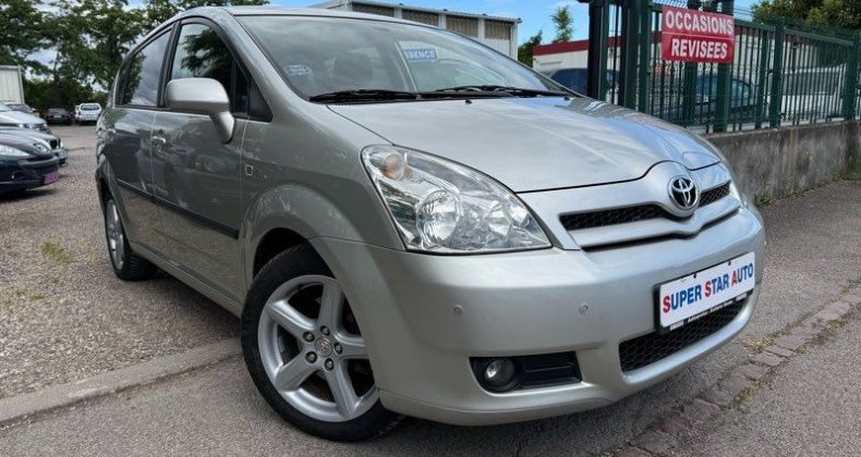 Toyota Corolla Verso II 1.8l VVT-I BVM5 130CV 7PL