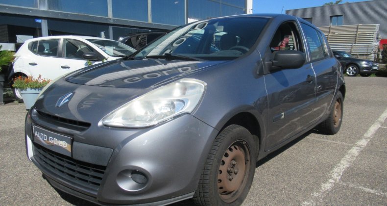 Renault Clio II Ph. 2 1.2 16v 75 Authentique EN L