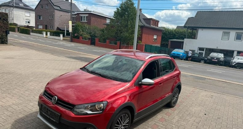 Volkswagen Polo Cross 1.2 Essence â 2015 142 000 km Tr