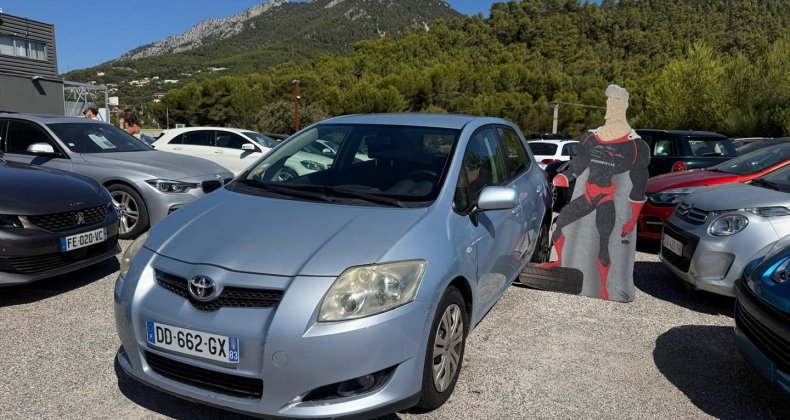 Toyota Auris 126 D-4D TERRA 3P