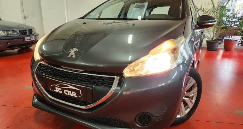 Peugeot 208 Allure