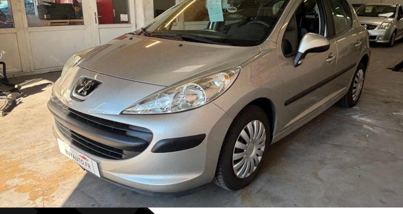 Peugeot 207 1.4 ACTIVE 75CH // VEHICULE FRANCAIS PRE
