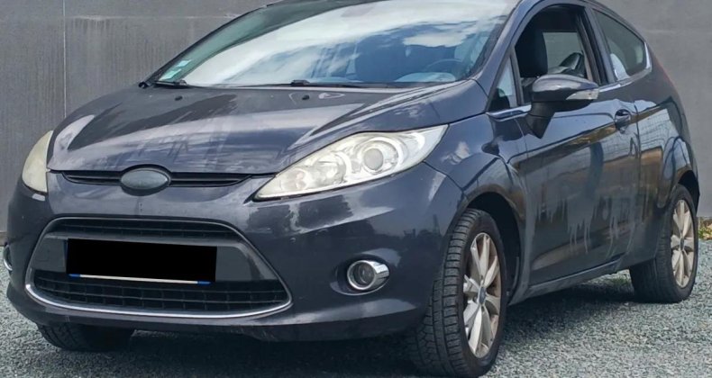 Ford Fiesta 1.4 TDCI 70 GHIA BVM5 GARANTIE 1 AN
