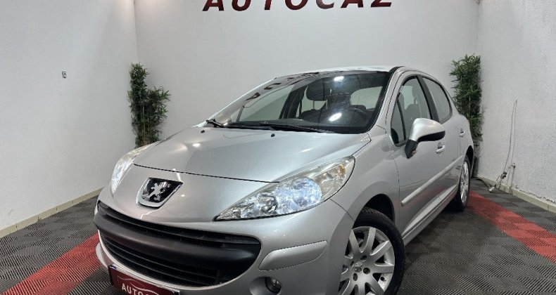 Peugeot 207 1.6 VTi 16V 120ch Premium AUTOMATIQUE