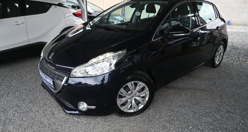 Peugeot 208 BUSINESS 1.4 HDi 68ch BVM5