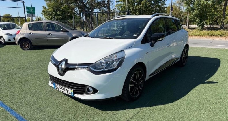 Renault Clio ESTATE 0.9 TCE 90 ENERGY LIMITED