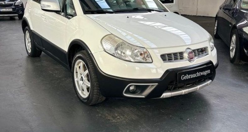 Fiat Sedici 2012