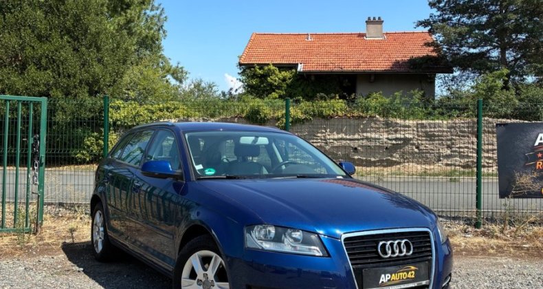 Audi A3 1,2 TFSI 105CH ATTRACTION / CLIM AUTO / 