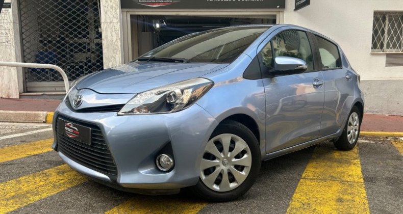 Toyota Yaris HSD 100H DYNAMIC 5P