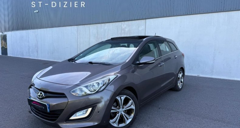 Hyundai i30 sw 1.6 crdi 128 cv - camera de recul ges