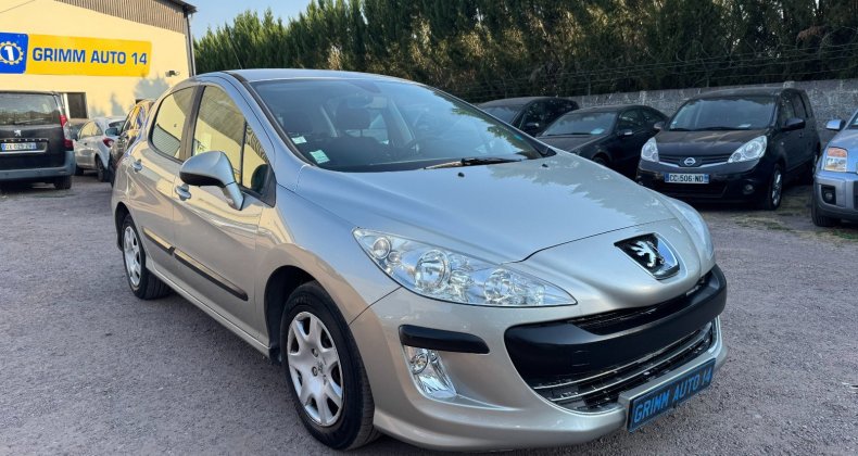 Peugeot 308 1.6 HDI 90CV Confort Pack