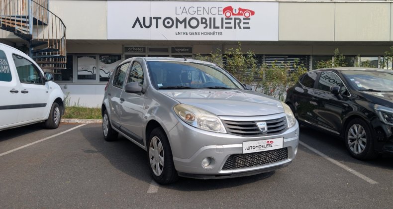 Dacia Sandero 1.5 DCI 75ch idÃ©al jeune permis