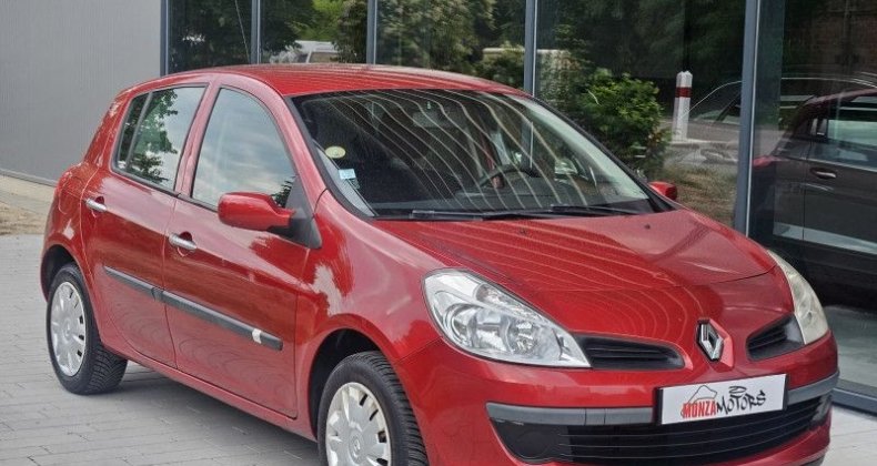Renault Clio III 1.5 DCI 70CH AUTHENTIQUE 5P