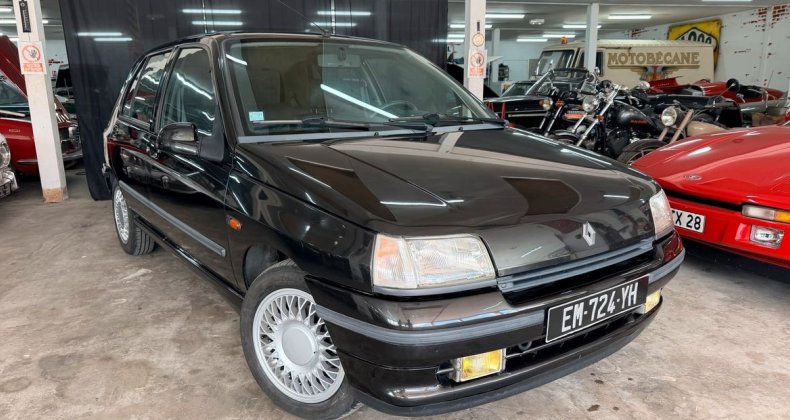 Renault Clio baccara 1.7 92h