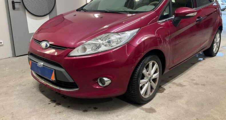Ford Fiesta 1.6 TDCI 90CH GHIA 5P CLIM