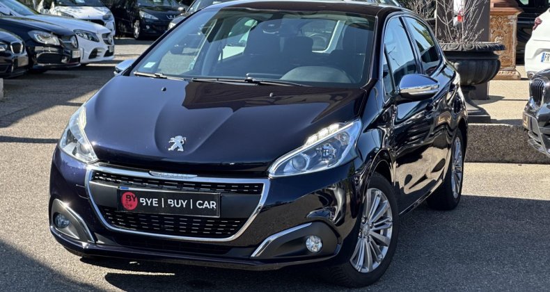 Peugeot 208 1.2i PureTech 12V - 82 BERLINE Allure PH