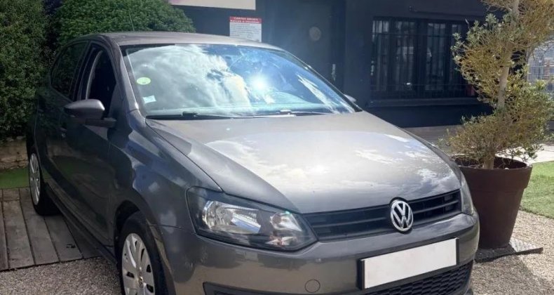 Volkswagen Polo 1.6 TDI 90 CONFORT LINE DSG BVA 1908