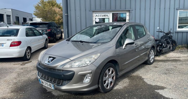 Peugeot 308 1.6 vti 16v 120ch active 5p bvm5