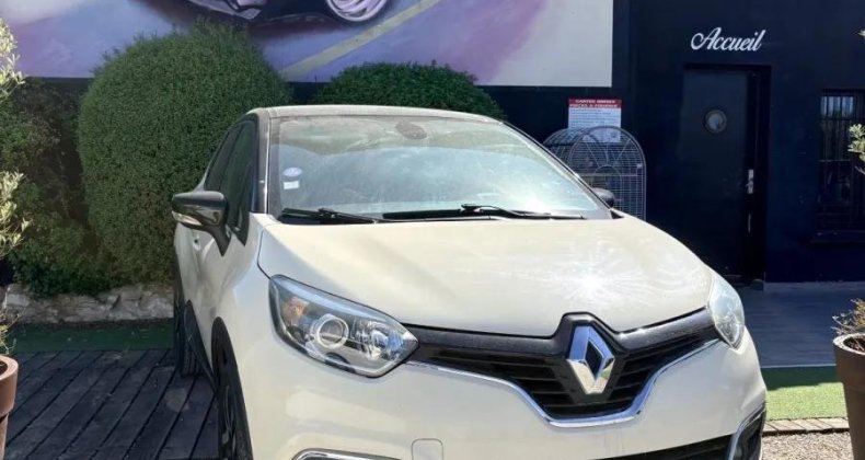 Renault Captur 0.9 TCE 90 ENERGY HELLY HANSEN START-STO