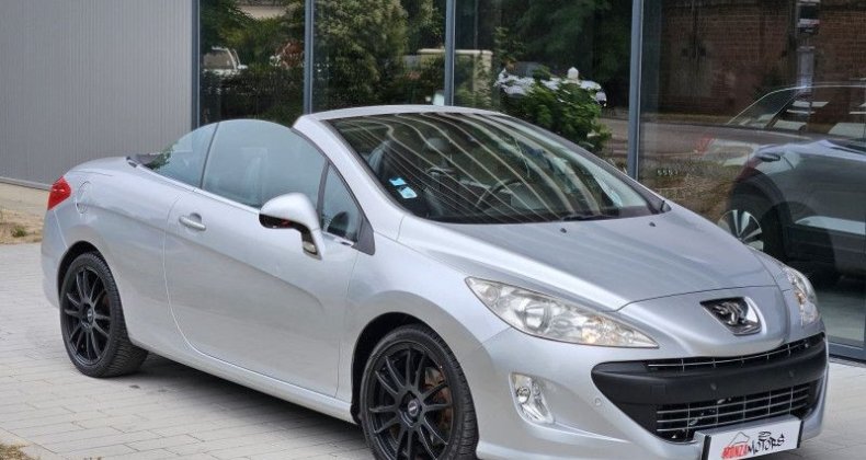 Peugeot 308 CC 2.0 HDI140 FAP FELINE