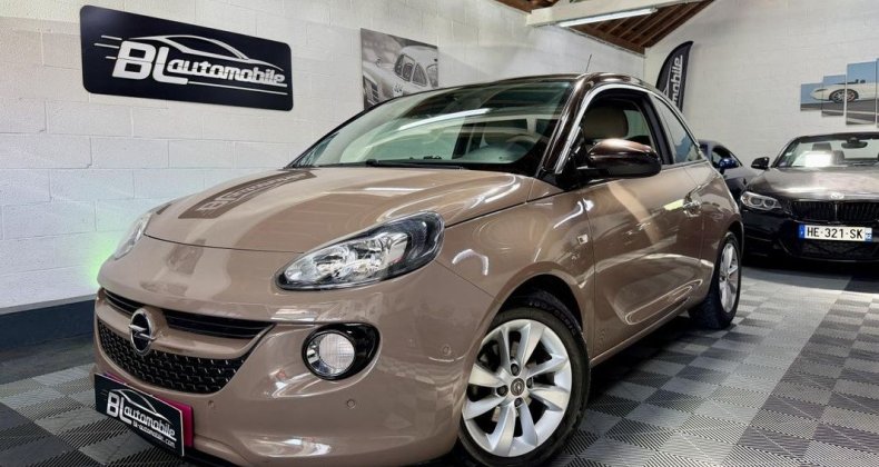 Opel Adam 1.4i Twinport 87 Glam cuir toit panorami